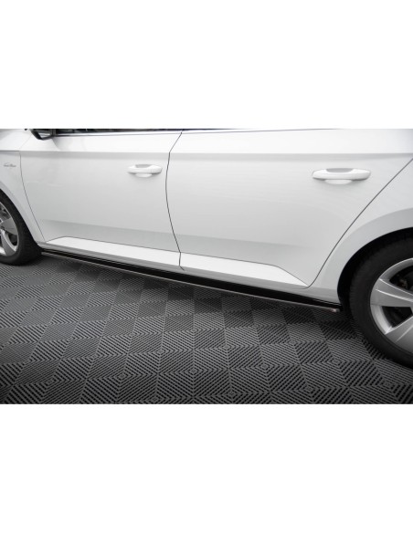 MAXTON España Side Skirts Diffusers Skoda Superb Mk3