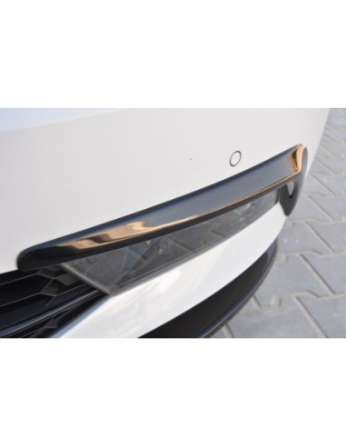 MAXTON España Frames For Lights Skoda Superb Mk3