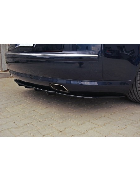 MAXTON España CENTRAL REAR SPLITTER AUDI S8 D3 (with vertical bars)