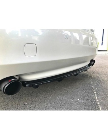 MAXTON España CENTRAL REAR SPLITTER Lexus GS...