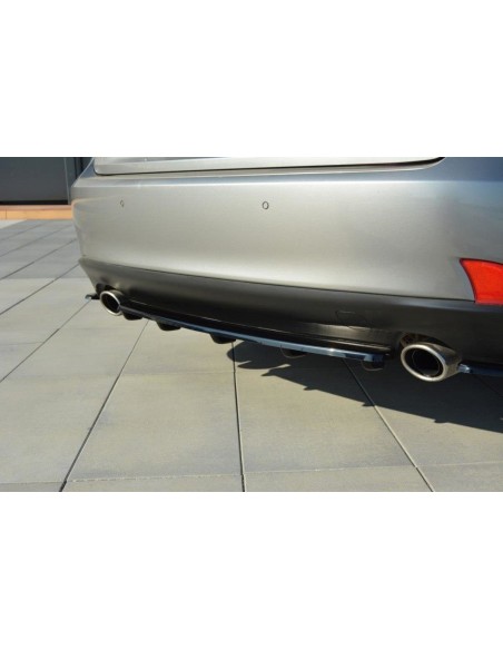 MAXTON España CENTRAL REAR SPLITTER Lexus IS Mk3 T (with vertical bars)