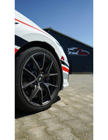 Racing Division Wheels - Modelo Pista 18"