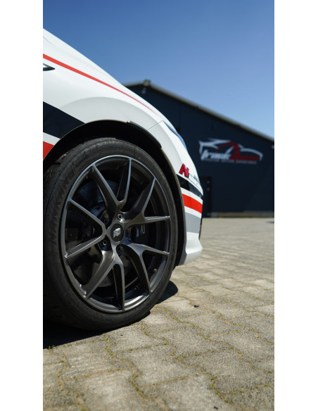 Racing Division Wheels - Modelo Pista 18"