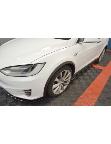 MAXTON España SIDE SKIRTS DIFFUSERS V.1 TESLA...